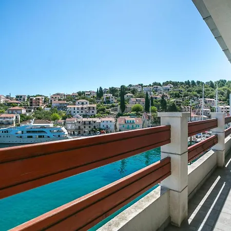 Sea Apartment In Stomorska Appartamento *