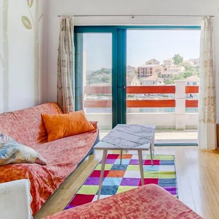 Sea Apartment In Stomorska