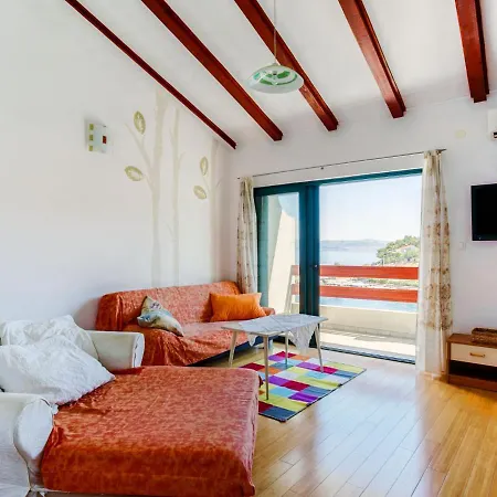 Sea Apartment In Stomorska Appartamento *